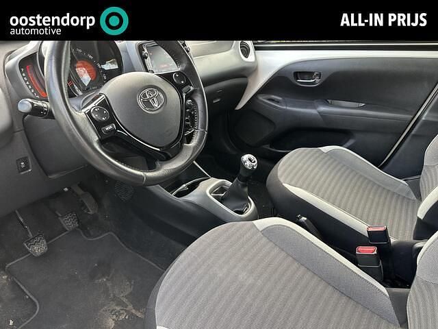 Occasion Toyota Aygo X-play 72 PK (52 kW) 2020 Wit Hatchback