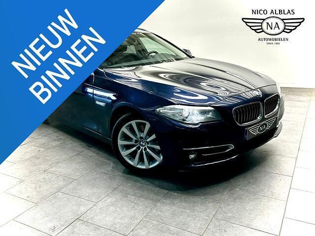 Blauw Occasion 2014 BMW 520 Luxury Line Stationwagen | € 11.950 (Iets duurder) - Afbeelding 1/4