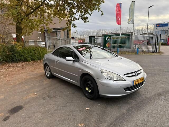 Occasion Peugeot 307 CC 136 PK (100 kW) 2005 Grijs Cabriolet