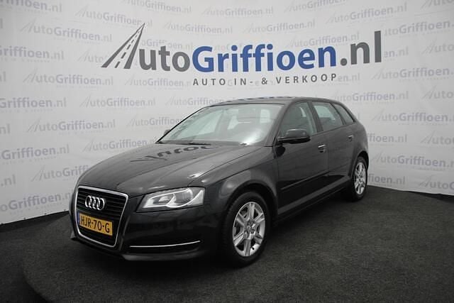 Zwart Gebruikt 2012 Audi A3 Sportback Ambition Hatchback | € 8.490 (Eerlijke prijs) - Afbeelding 1/4
