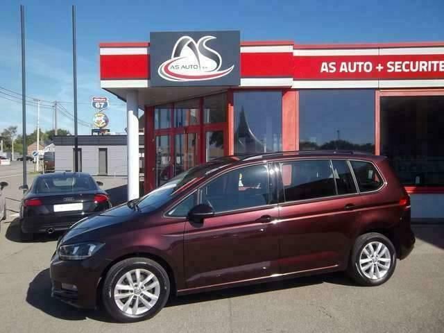 Rood Gebruikt 2018 VW Touran Comfortline MPV | € 19.390 (Eerlijke prijs) - Afbeelding 1/4