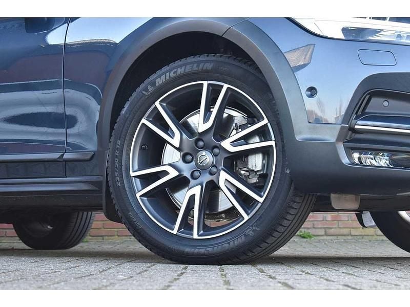 Occasion Volvo V90 CC Pro 255 PK (187 kW) 2017 Stationwagen