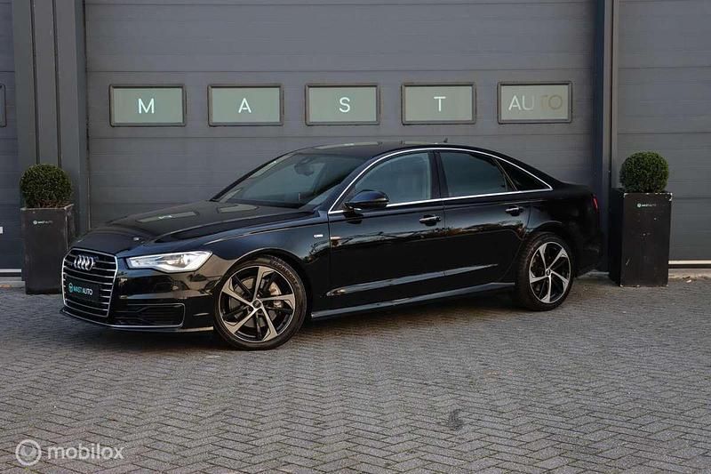 Zwart Gebruikt 2015 Audi A6 S-Line Sedan | € 18.740 (Goede deal) - Afbeelding 1/4