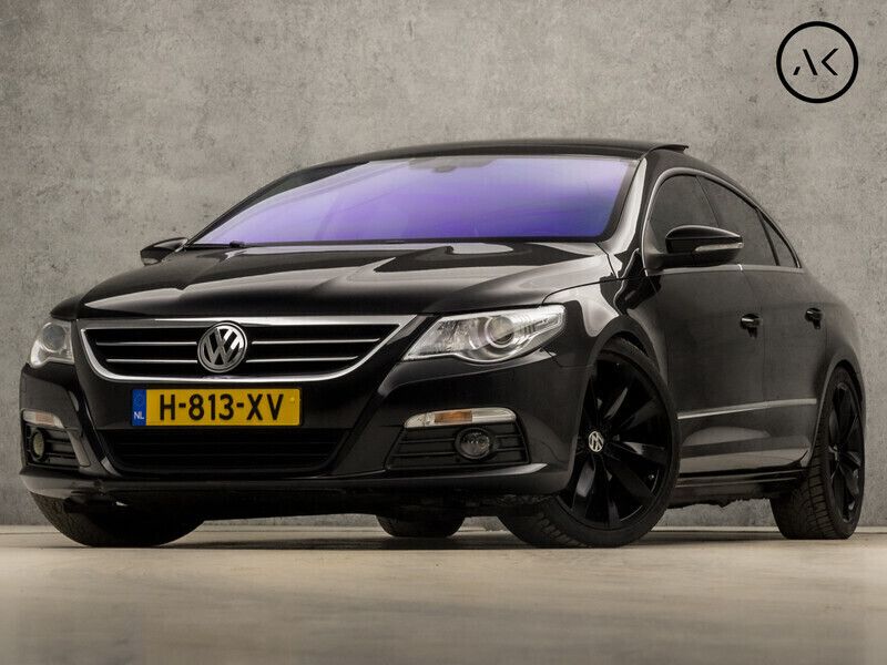 Zwart Gebruikt 2020 VW Passat Sportline Sedan | € 9.945 - Afbeelding 1/4