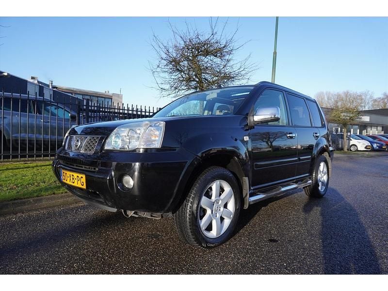 Zwart Occasion 2007 Nissan X-Trail Comfort SUV | € 4.945 (Eerlijke prijs) - Afbeelding 1/4