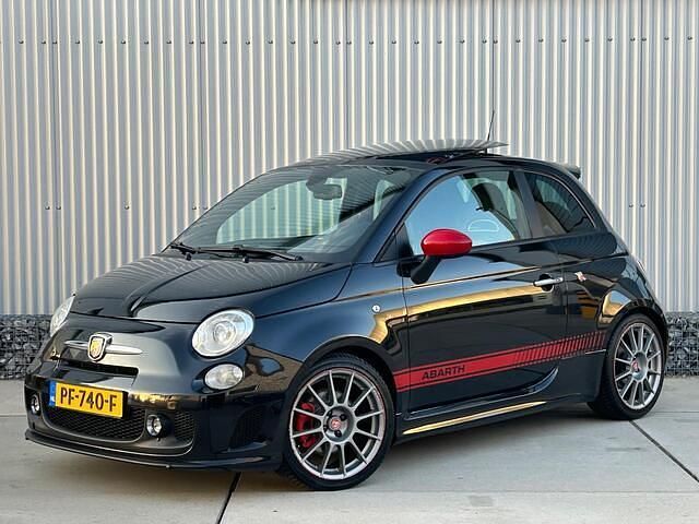 Zwart Gebruikt 2011 Fiat 500 Abarth Hatchback | € 8.450 (Eerlijke prijs) - Afbeelding 1/4