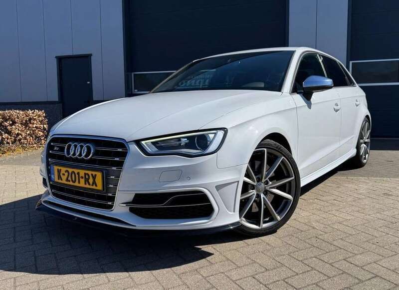 Wit Gebruikt 2014 Audi A3 Sportback Proline Hatchback | € 22.495 (Eerlijke prijs) - Afbeelding 1/4