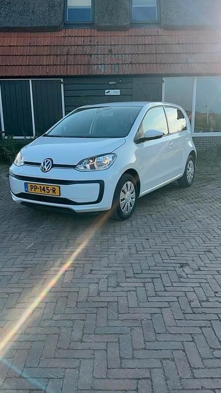 Gebruikt 2017 VW up! Hatchback | € 7.250 (Super prijs) - Afbeelding 1/4