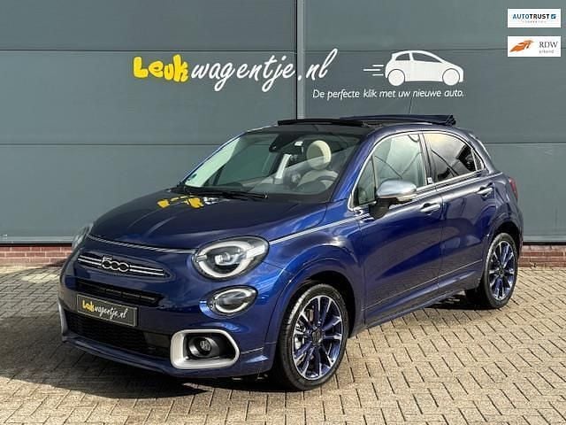 Blauw Gebruikt 2023 Fiat 500X Club SUV | € 27.940 - Afbeelding 1/4