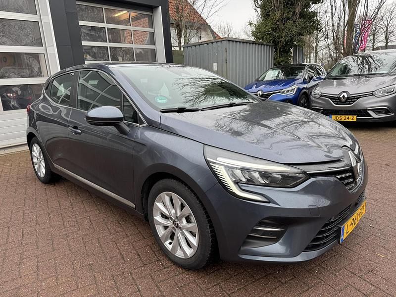 Occasion Renault Clio V Intens 2021 Grijs Hatchback