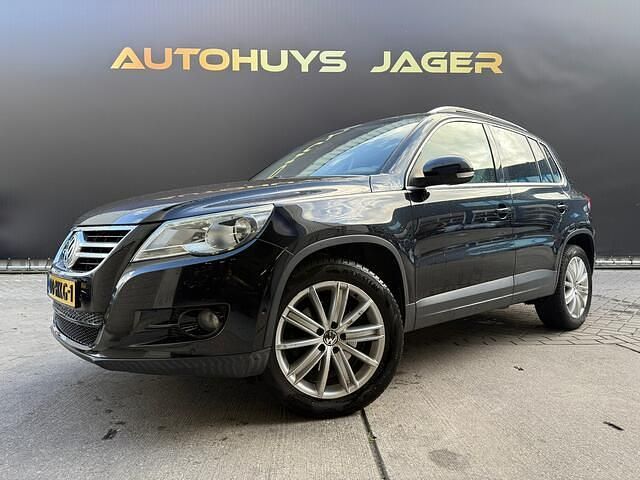Zwart Gebruikt 2009 VW Tiguan Sport SUV | € 7.950 (Eerlijke prijs) - Afbeelding 1/4