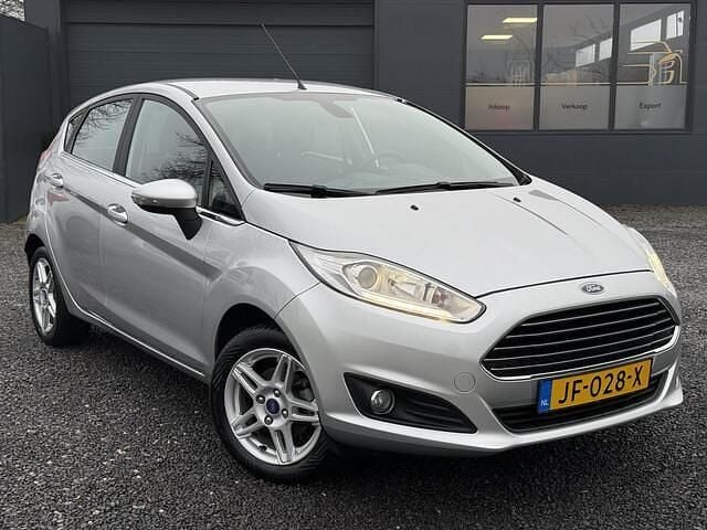 Occasion Ford Fiesta Titanium 80 PK (58 kW) 2014 Grijs Hatchback