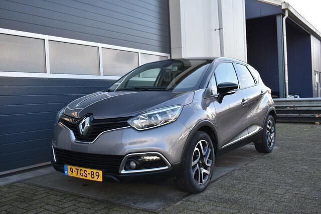 Grijs Occasion 2014 Renault Captur Dynamique SUV | € 7.499 (Eerlijke prijs) - Afbeelding 1/4