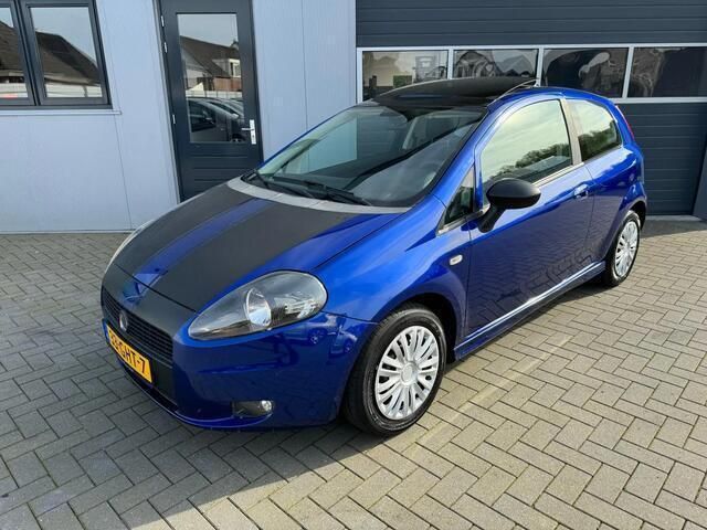 Blauw Gebruikt 2008 Fiat Grande Punto Hatchback | € 1.799 (Eerlijke prijs) - Afbeelding 1/4