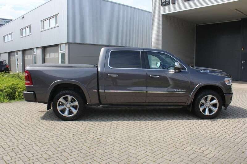 Occasion Dodge Ram Limited 402 PK (295 kW) 2022 Grijs Pickup
