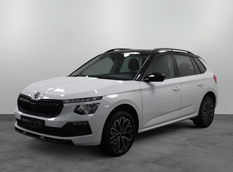 Wit Gebruikt 2025 Skoda Kamiq Sport SUV | € 29.887 (Iets duurder) - Afbeelding 1/4