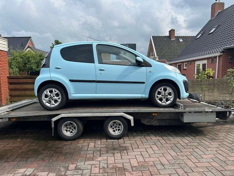 Blauw Gebruikt 2012 Citroën C1 First Hatchback | € 2.999 (Goede deal) - Afbeelding 1/1
