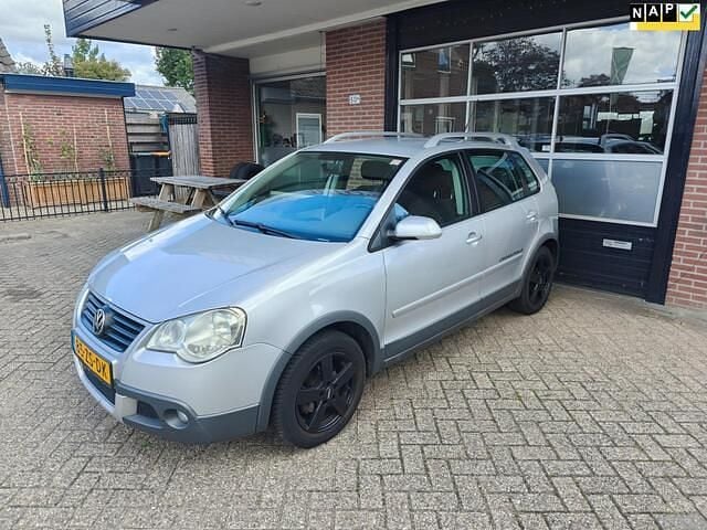 Grijs Gebruikt 2008 VW Polo Cross Hatchback | € 4.850 (Eerlijke prijs) - Afbeelding 1/4