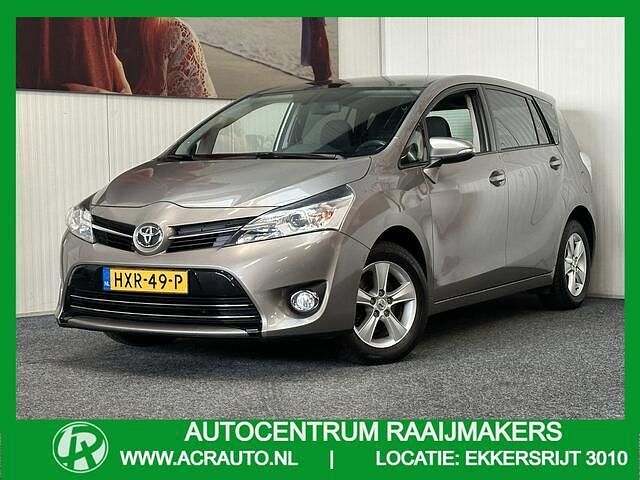Bruin (metallic) Gebruikt 2014 Toyota Verso Business Edition MPV | € 11.940 (Goede deal) - Afbeelding 1/4