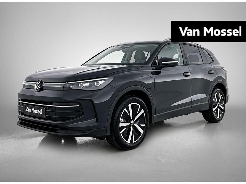 Grijs Nieuw 2025 VW Tiguan Edition SUV | € 54.900 (Eerlijke prijs) - Afbeelding 1/4