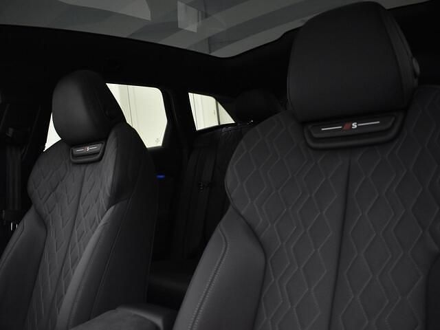 Nieuw Audi A6 e-tron S-Line 269 kW (367 PK) 2025 Zwart, metallic lak Stationwagen