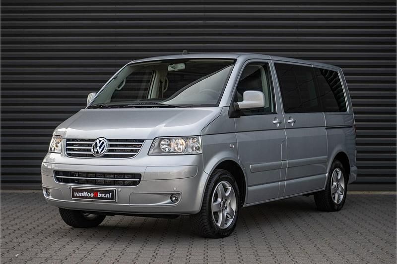 Zilver Gebruikt 2007 VW T5 Edition Van | € 17.900 - Afbeelding 1/4