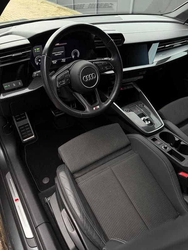 Occasion Audi A3 Sportback e-tron S-Line 204 PK (150 kW) 2021 Grijs Hatchback