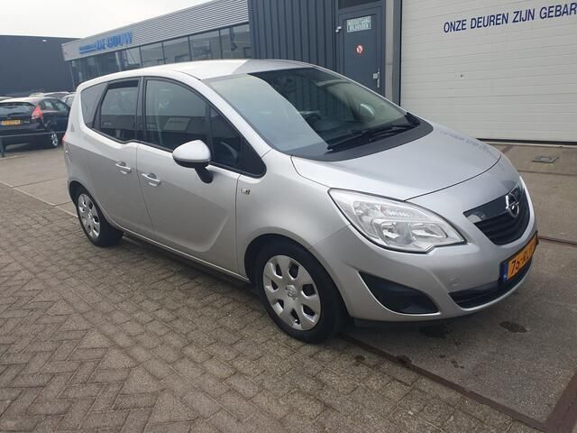 Grijs Gebruikt 2011 Opel Meriva Edition MPV | € 4.999 (Iets duurder) - Afbeelding 1/4
