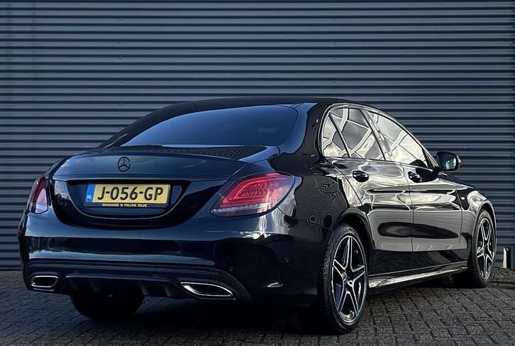 Occasion Mercedes C180 Business 156 PK (114 kW) 2020 Zwart (metallic) Sedan
