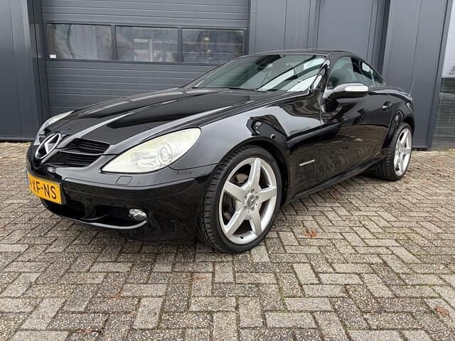 Zwart Gebruikt 2004 Mercedes SLK200 Cabriolet | € 5.950 (Goede deal) - Afbeelding 1/4