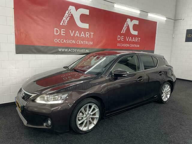 Bruin Gebruikt 2012 Lexus CT200h Business Edition Hatchback | € 10.950 (Iets duurder) - Afbeelding 1/4
