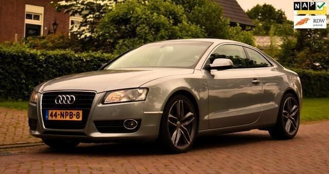 Grijs Gebruikt 2010 Audi A5 Proline Coupé | € 7.350 (Eerlijke prijs) - Afbeelding 1/4