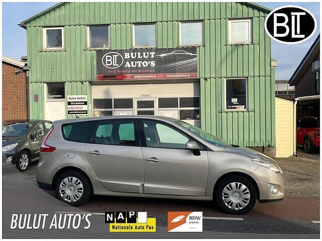 Beige Gebruikt 2010 Renault Grand Scénic III Privilege MPV | € 4.950 (Eerlijke prijs) - Afbeelding 1/4