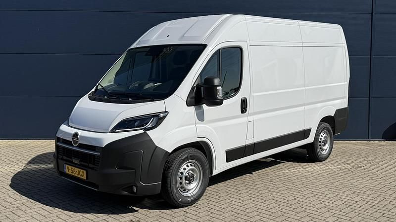 Occasion Opel Movano 140 PK (102 kW) 2024 Wit Van