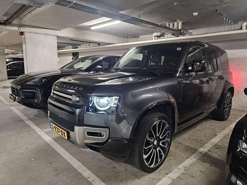 Zwart Occasion 2021 Land Rover Defender SUV | € 85.000 (Goede deal) - Afbeelding 1/4