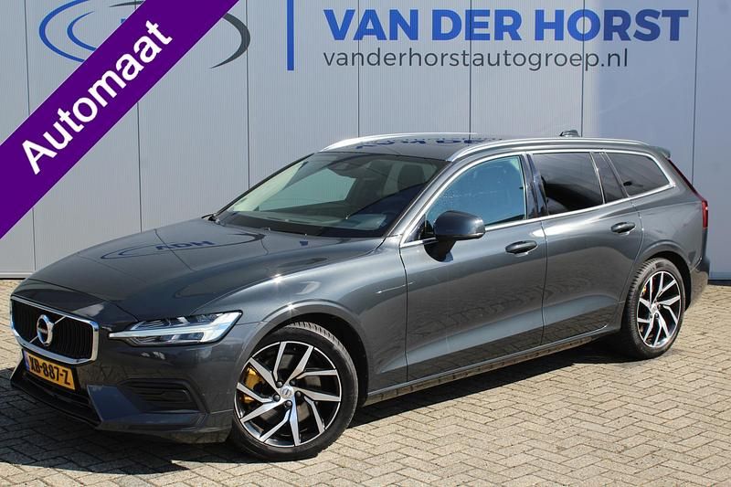 Grijs Gebruikt 2018 Volvo V60 Momentum Stationwagen | € 23.880 (Duur) - Afbeelding 1/3