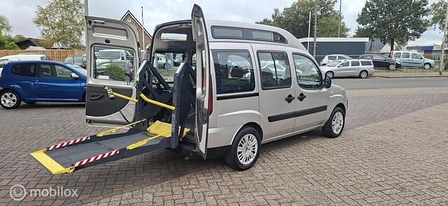 Occasion Fiat Doblò Dynamic 120 PK (88 kW) 2006 Grijs MPV