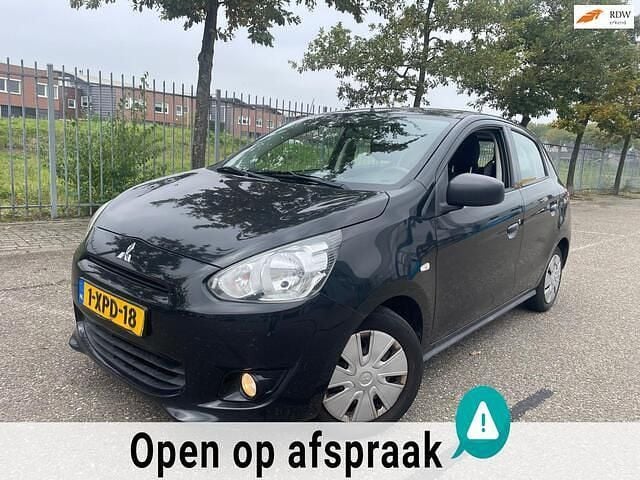 Zwart Gebruikt 2013 Mitsubishi Space Star Inform Hatchback | € 1.595 (Eerlijke prijs) - Afbeelding 1/4