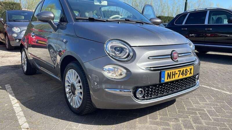 Grijs Gebruikt 2016 Fiat 500 Dolcevita Hatchback | € 7.900 (Goede deal) - Afbeelding 1/4