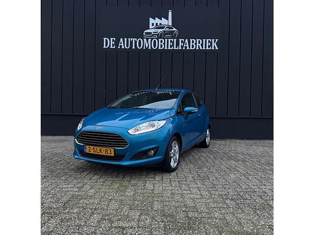 Occasion Ford Fiesta Titanium 101 PK (74 kW) 2013 Blauw Hatchback
