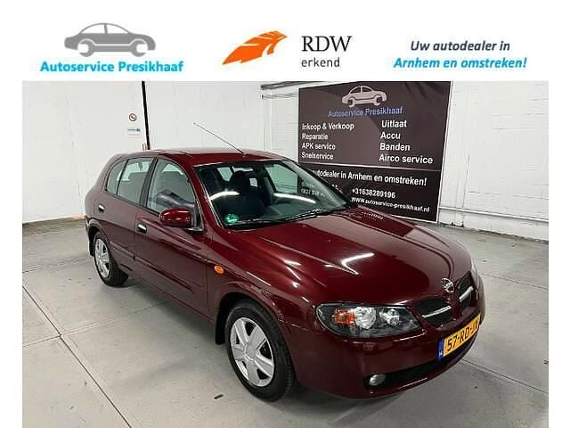Rood Gebruikt 2005 Nissan Almera Acenta Hatchback | € 2.295 (Iets duurder) - Afbeelding 1/4