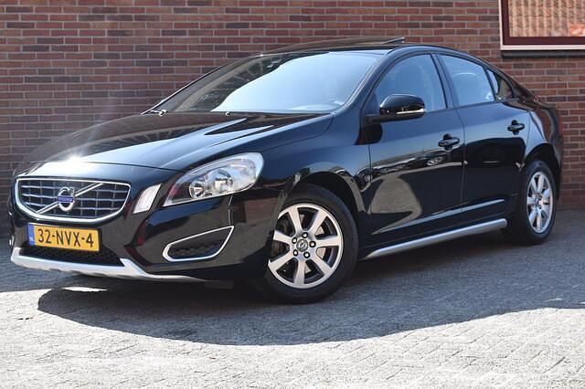 Zwart Gebruikt 2010 Volvo S60 Kinetic Sedan | € 9.949 (Duur) - Afbeelding 1/4