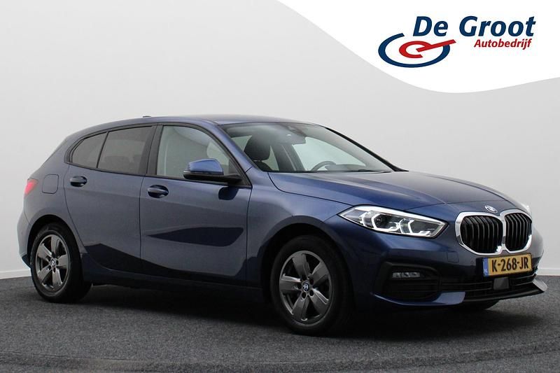 Blauw Gebruikt 2021 BMW 118 Executive Hatchback | € 18.950 (Super prijs) - Afbeelding 1/4