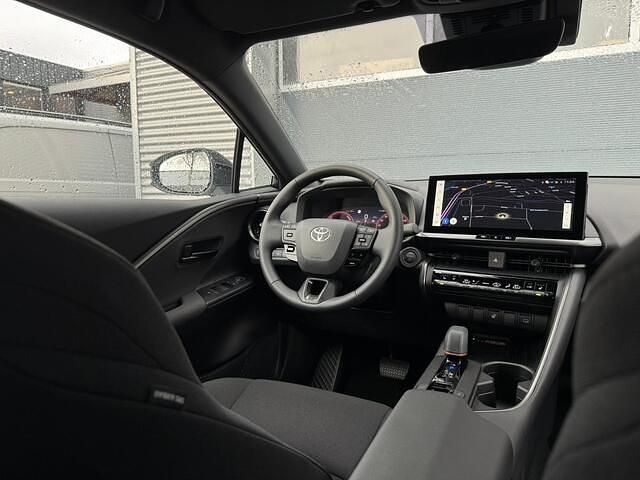 Nieuw Toyota C-HR Business Edition 223 PK (164 kW) 2025 Zilver SUV