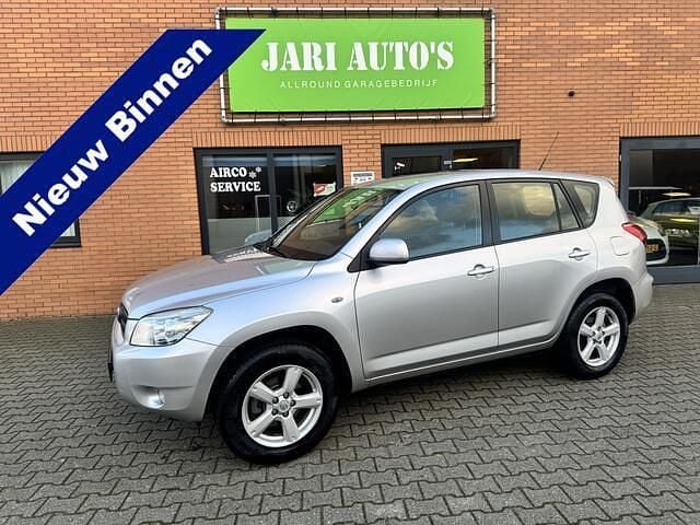 Grijs Gebruikt 2009 Toyota RAV4 Sol SUV | € 99.999 - Afbeelding 1/4