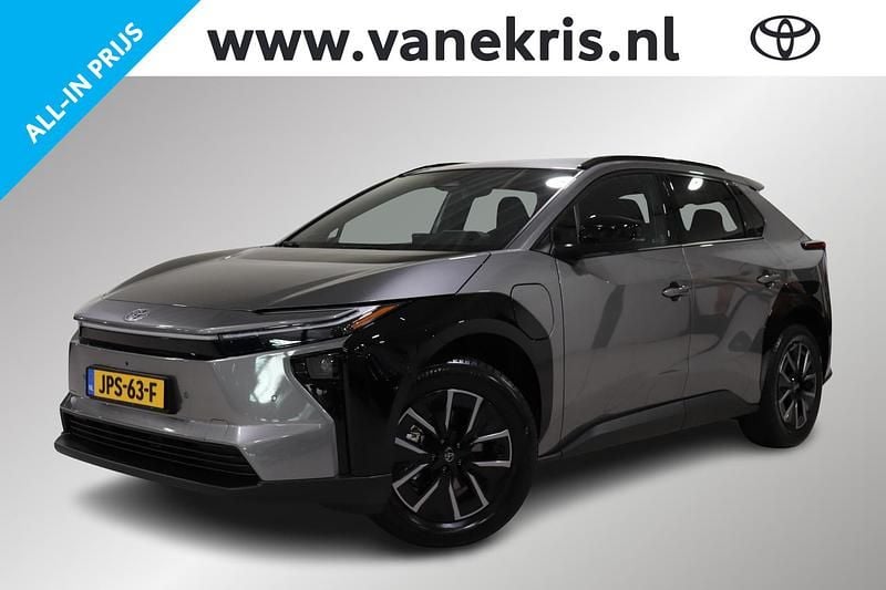 Grijs Nieuw 2025 Toyota bZ4X Executive SUV | € 51.599 (Goede deal) - Afbeelding 1/4