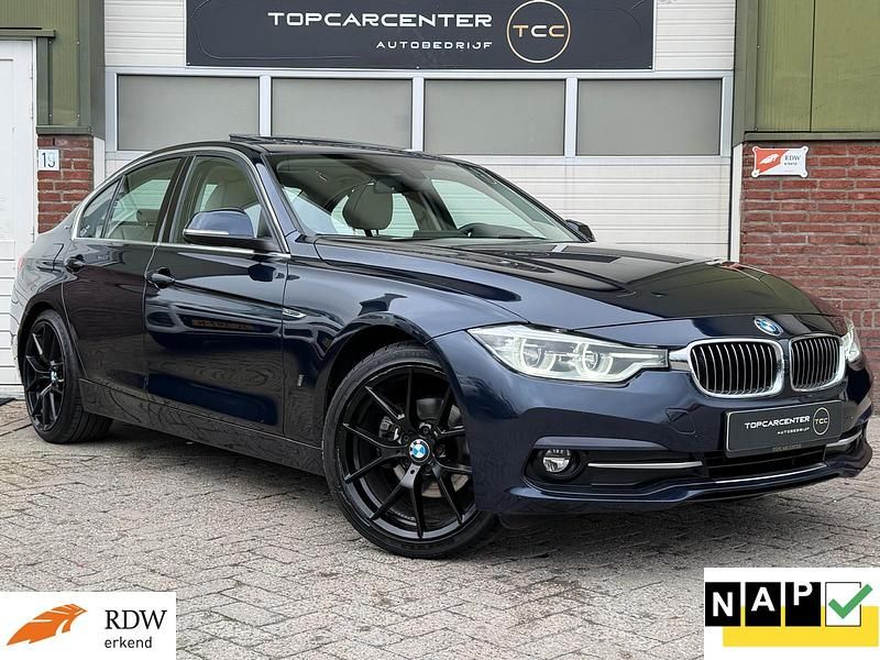 Occasion BMW 330 Luxury Line 184 PK (135 kW) 2016 Blauw Sedan