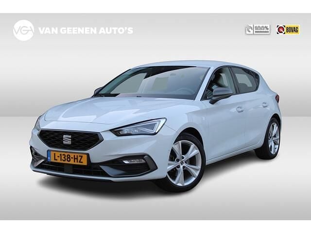 Wit Gebruikt 2021 Seat Leon Business Hatchback | € 14.950 (Goede deal) - Afbeelding 1/4