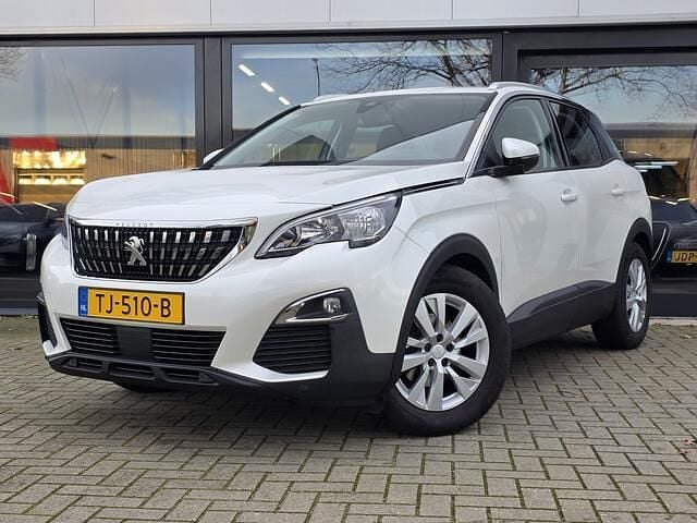 Wit Gebruikt 2018 Peugeot 3008 SUV | € 12.400 (Goede deal) - Afbeelding 1/4