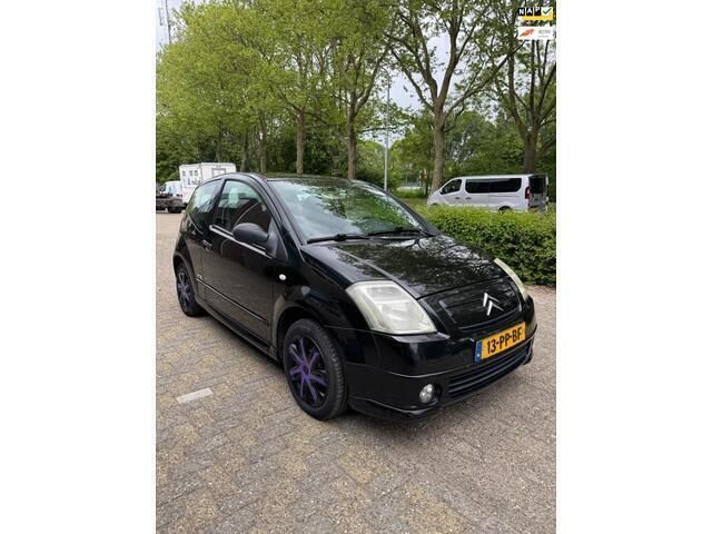 Zwart Gebruikt 2004 Citroën C2 VTR Sport Hatchback | € 1.199 (Eerlijke prijs) - Afbeelding 1/4